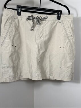 Columbia Men's Off-White Drawstring Hybrid Shorts